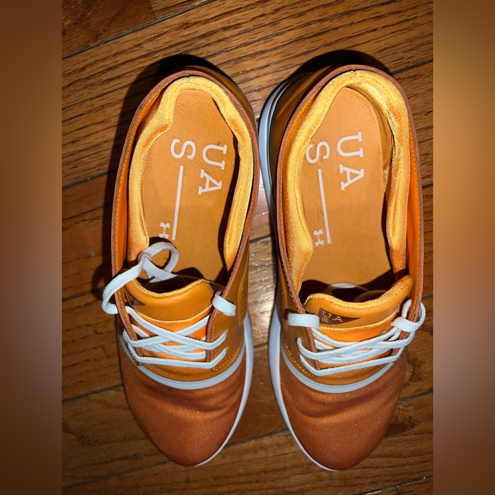 Under Armour Sportswear Women’s Leather and Fabric Sneakers size 10 Dark Orange - Picture 5 of 8